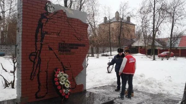Содержание памятников воинской славы проверили накануне 23 февраля в Серпухове