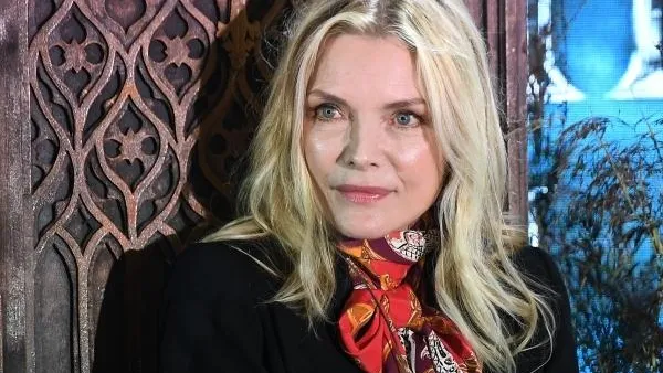 Мишель Пфайффер рассказала о недостатке костюма Женщины-кошки