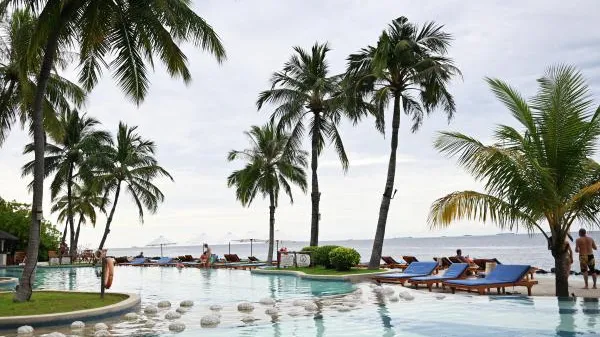 Жители РФ стали раскупать туры на Мальдивы