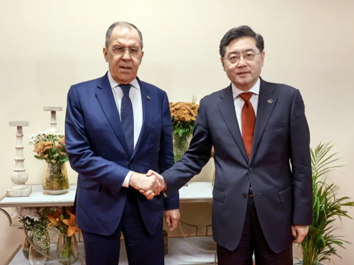 Почему Россия и Китай развивают союзнические отношения – разбор политолога