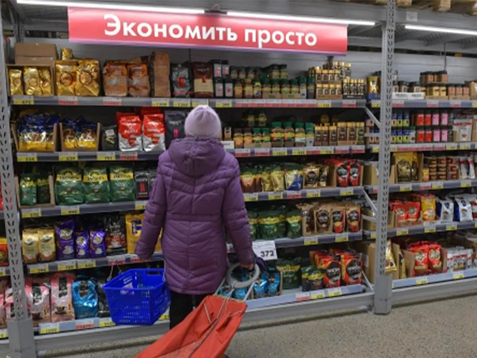 «Будут скрывать за желтыми ценниками»: названы товары, которые подорожают в октябре