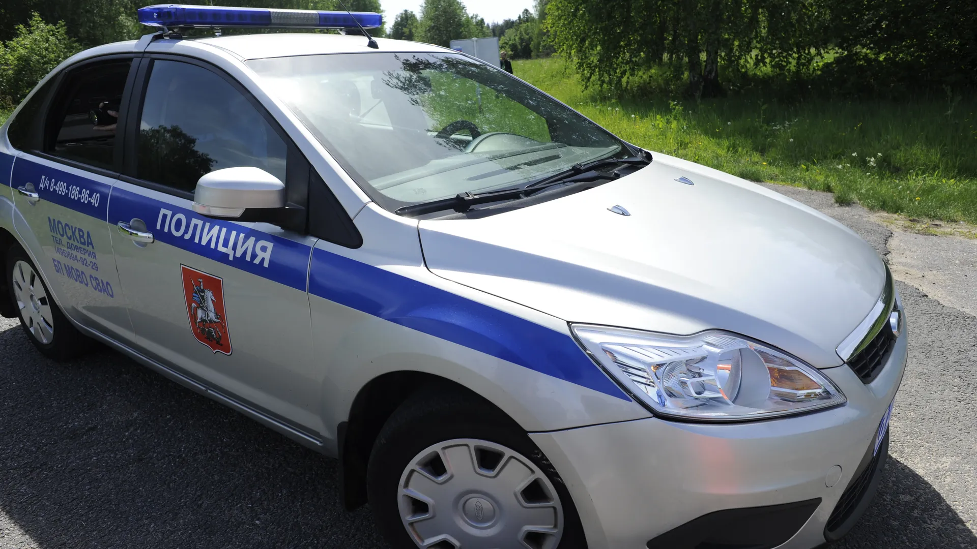 Бутылка вместо школы: в Тюмени пьяный шестиклассник устроил безумный заезд под присмотром взрослого