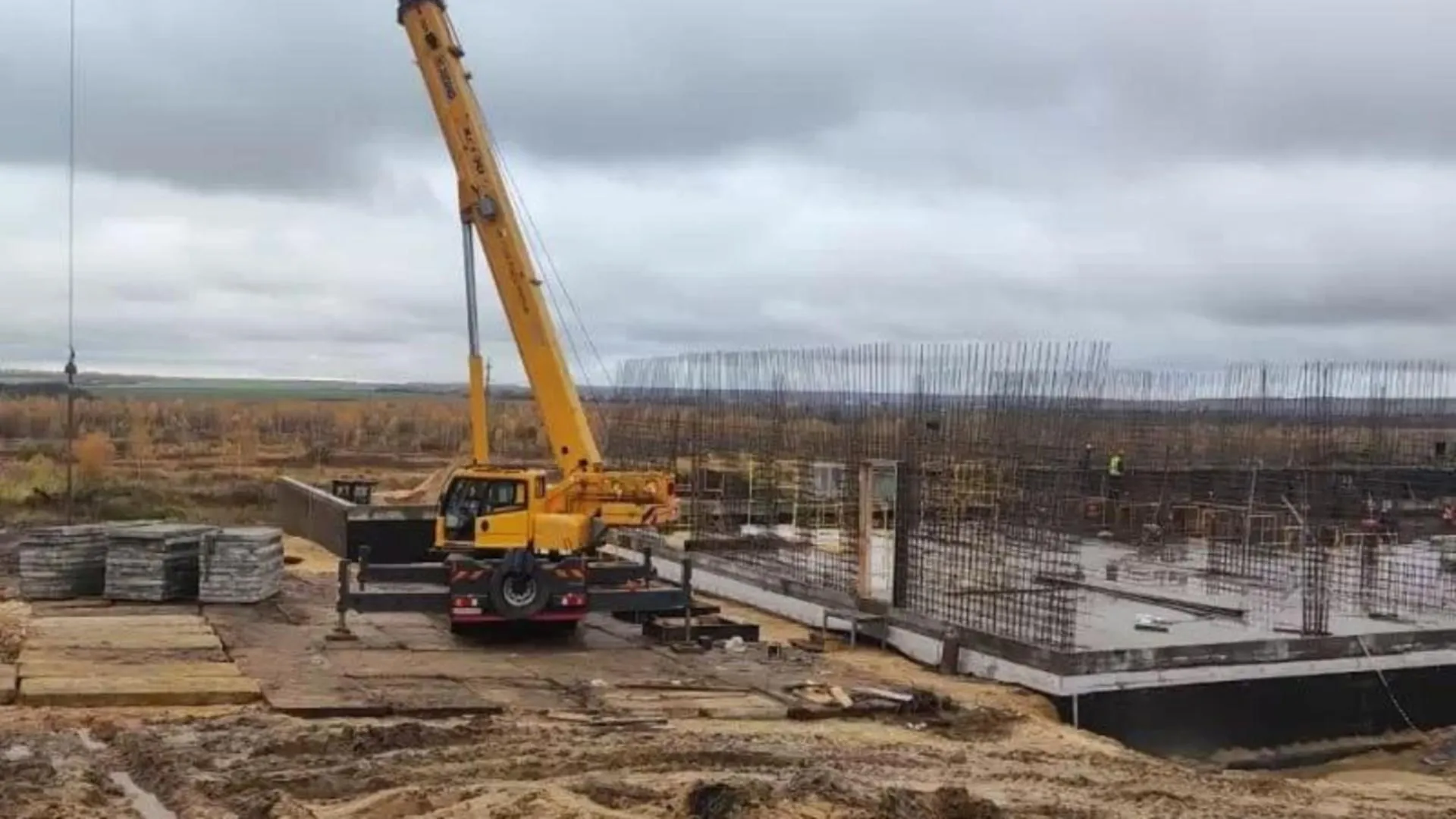 Строительство новой школы продолжают в подмосковном Зарайске