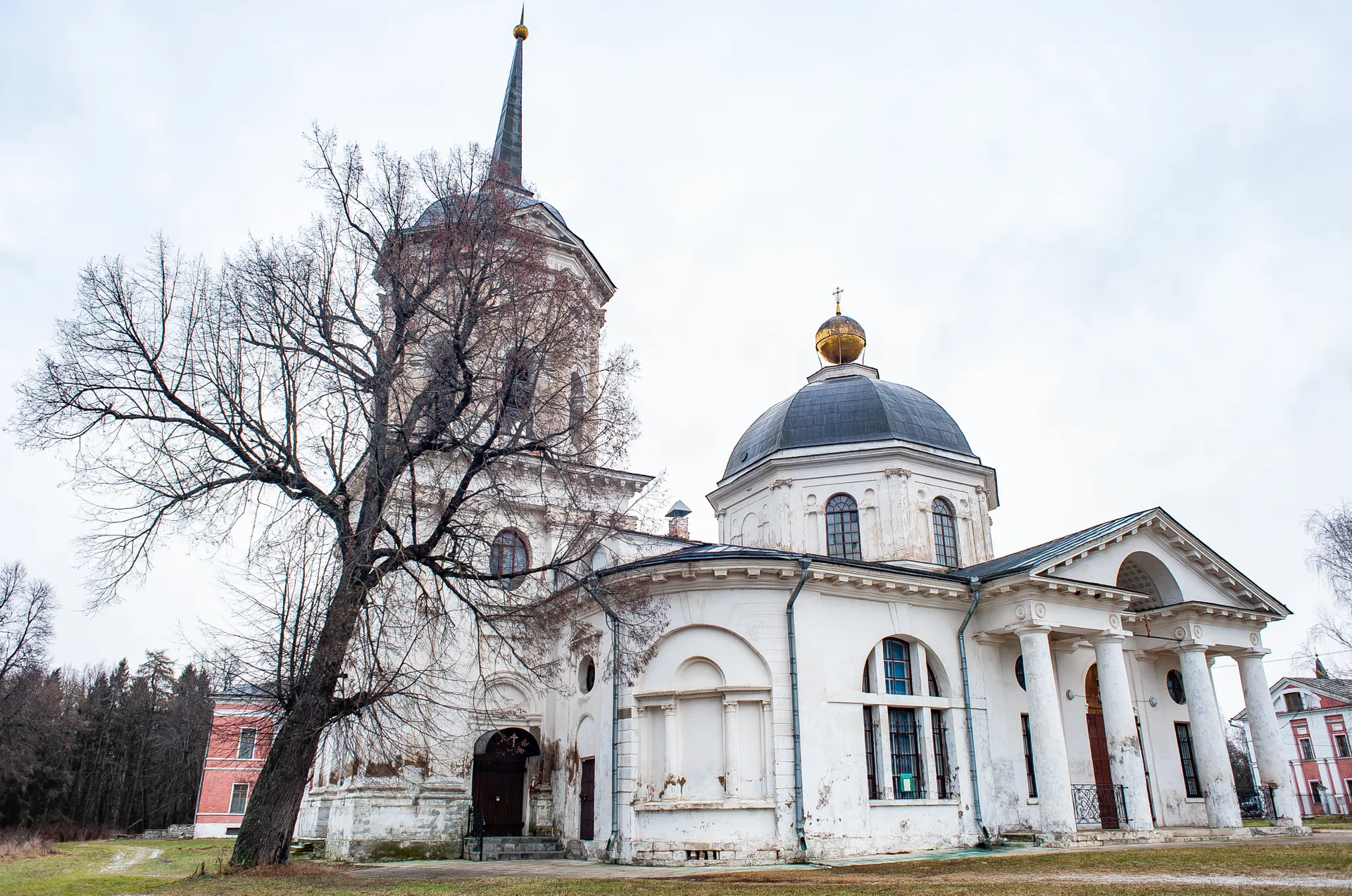 Виды села Ярополец