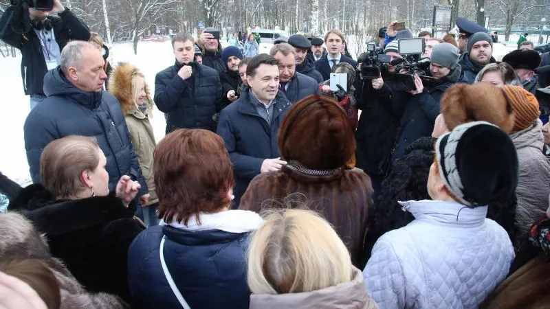 Воробьев обещал продолжить реализацию программы по установке детских площадок