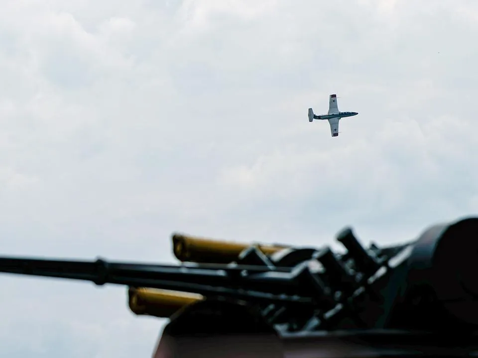 Зеленскому приставили дуло к виску: почему Киев до дрожи боится показать фронт иностранцам