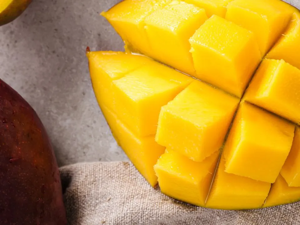 «Главный фрукт осени»: выяснилось, какой продукт может спасти от депрессии