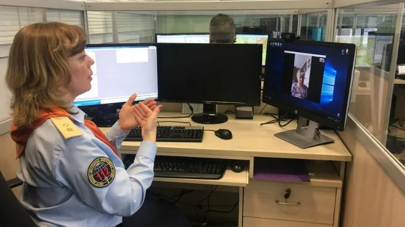 Более 770 вызовов от людей с нарушениями слуха и речи приняли операторы Системы-112 с начала года