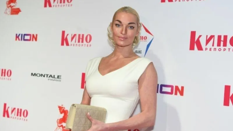 Анастасия Волочкова ищет трех оленей для свадебного торжества