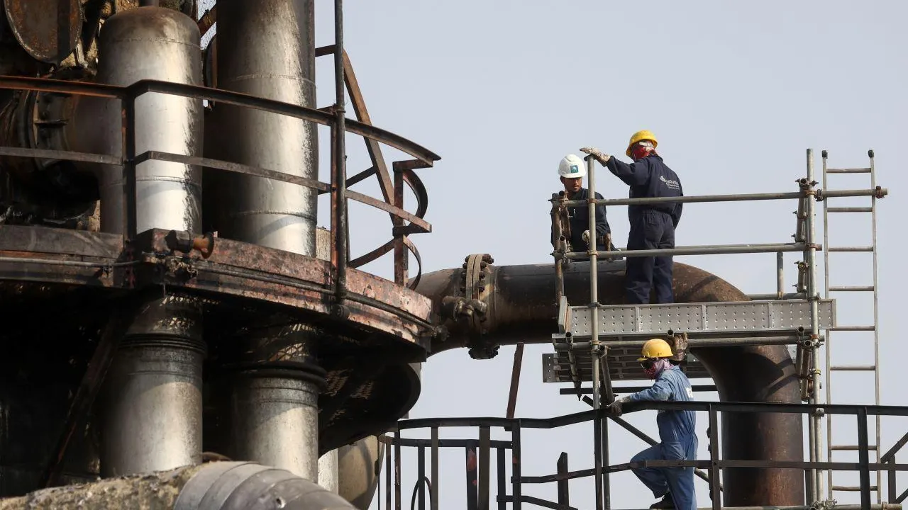 Страны ОПЕК+ могут сократить добычу нефти в ответ на действия Израиля в Газе