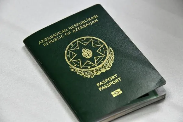 Паспорт гражданина Азербайджана в многофункциональном миграционном центре в Чите