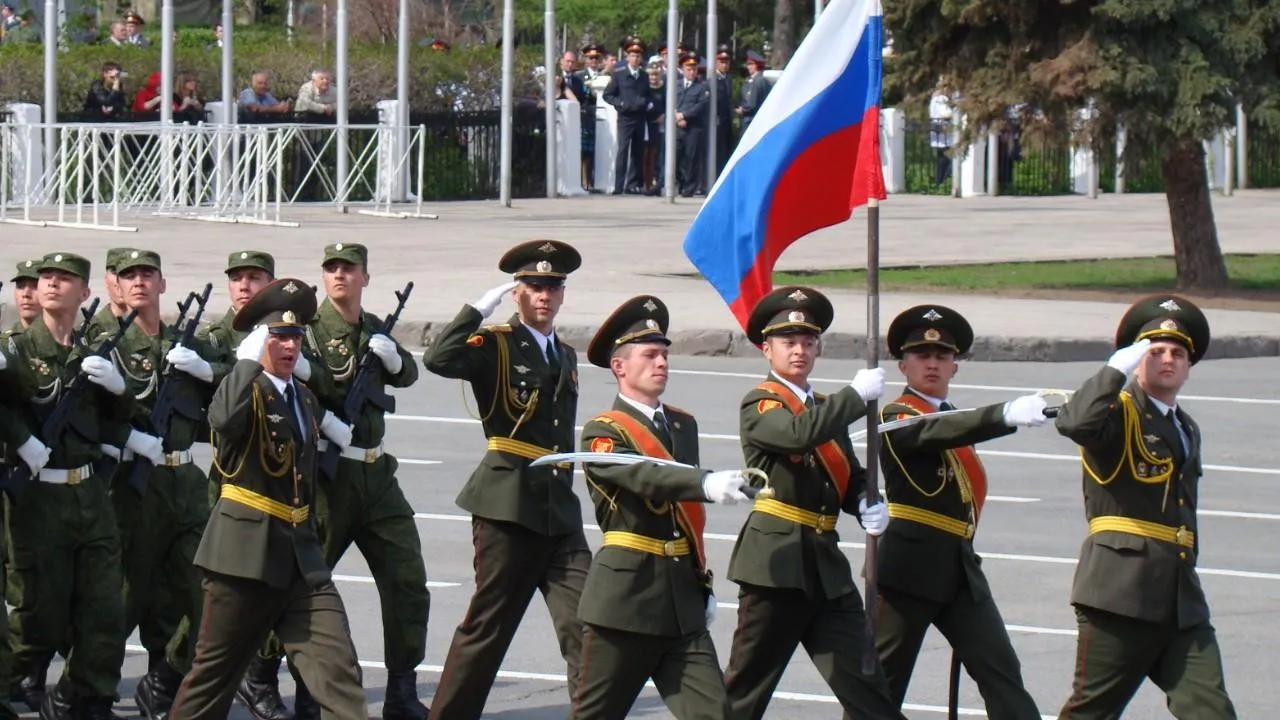 Шойгу: на фоне роста военного потенциала НАТО созданы два новых округа