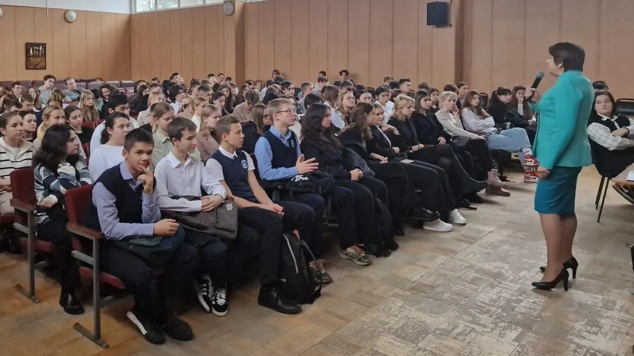 Порядка пятидесяти бизнес-уроков провели для школьников Подмосковья