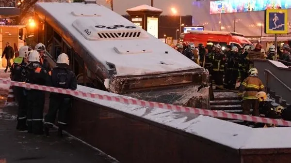 Движение на Кутузовском проспекте в сторону Подмосковья перекрыто