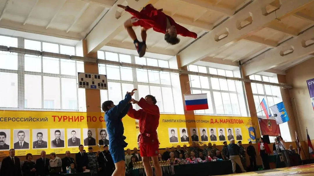 Более 200 спортсменов выступили на турнире памяти бойцов ОМОН