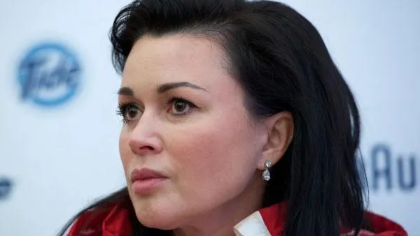Заворотнюк собирается рассказать о своем заболевании