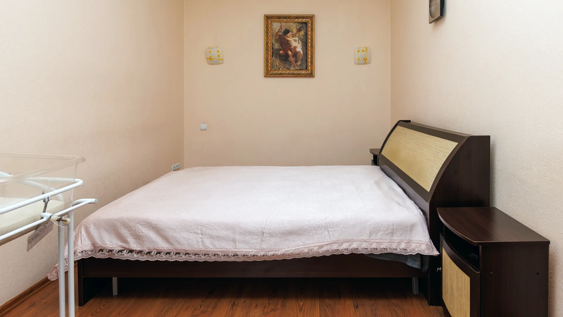 Прямо в больничных стенах: схему продажи запрещенных веществ через передачи для пациента раскрыли в Новокузнецке