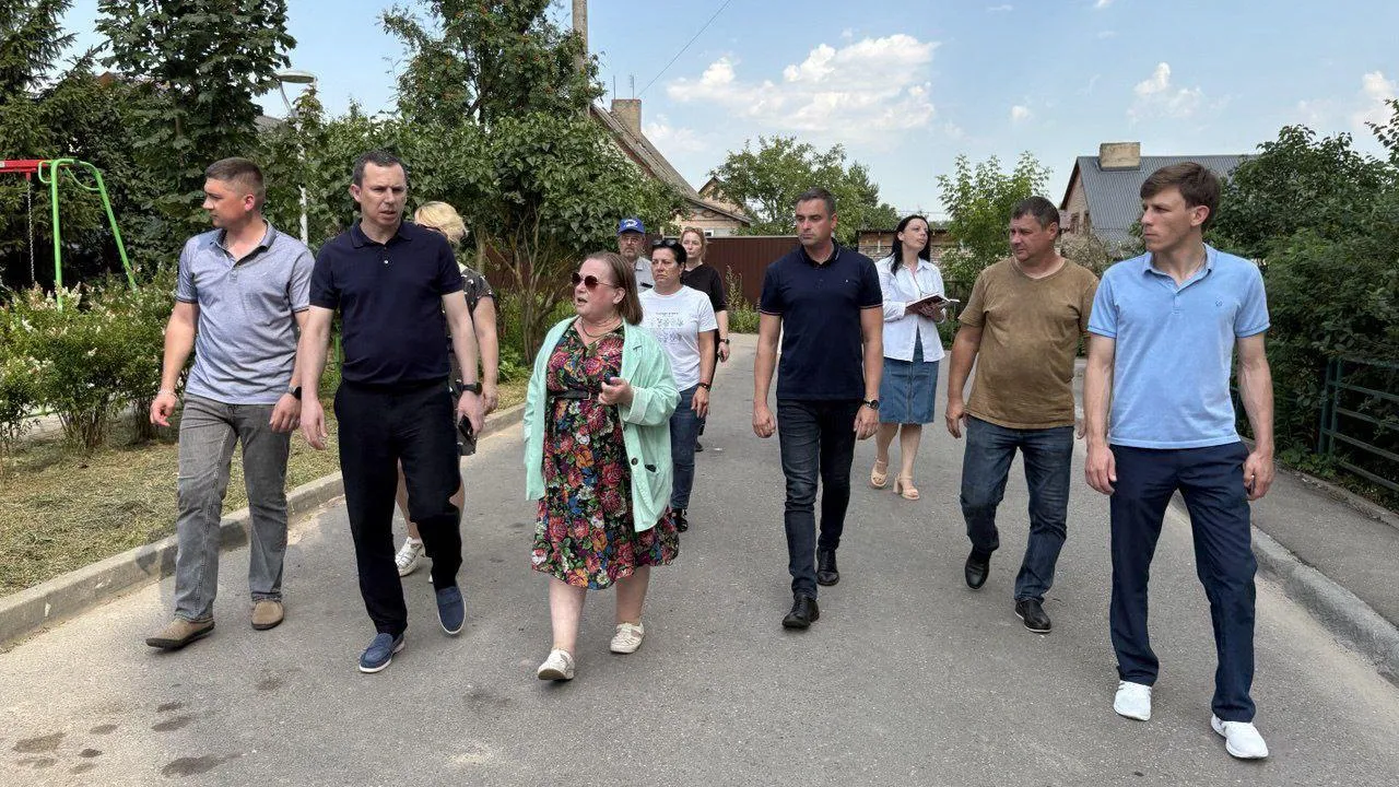 Первый замглавы Подольска проверил содержание территорий в Дубровицах