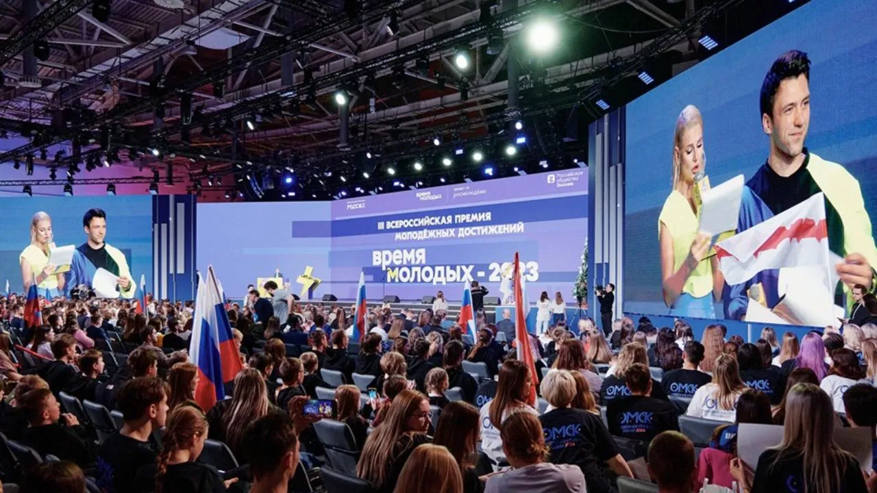 Молодежную столицу России определят в рамках премии «Время молодых»