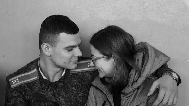 «За неделю до смерти собака съела все его фото»: мама погибшего бойца СВО рассказала о сыне