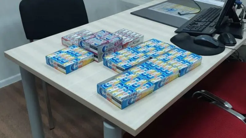 Шестнадцать коробок жвачки пытались вынести из магазина в Подмосковье