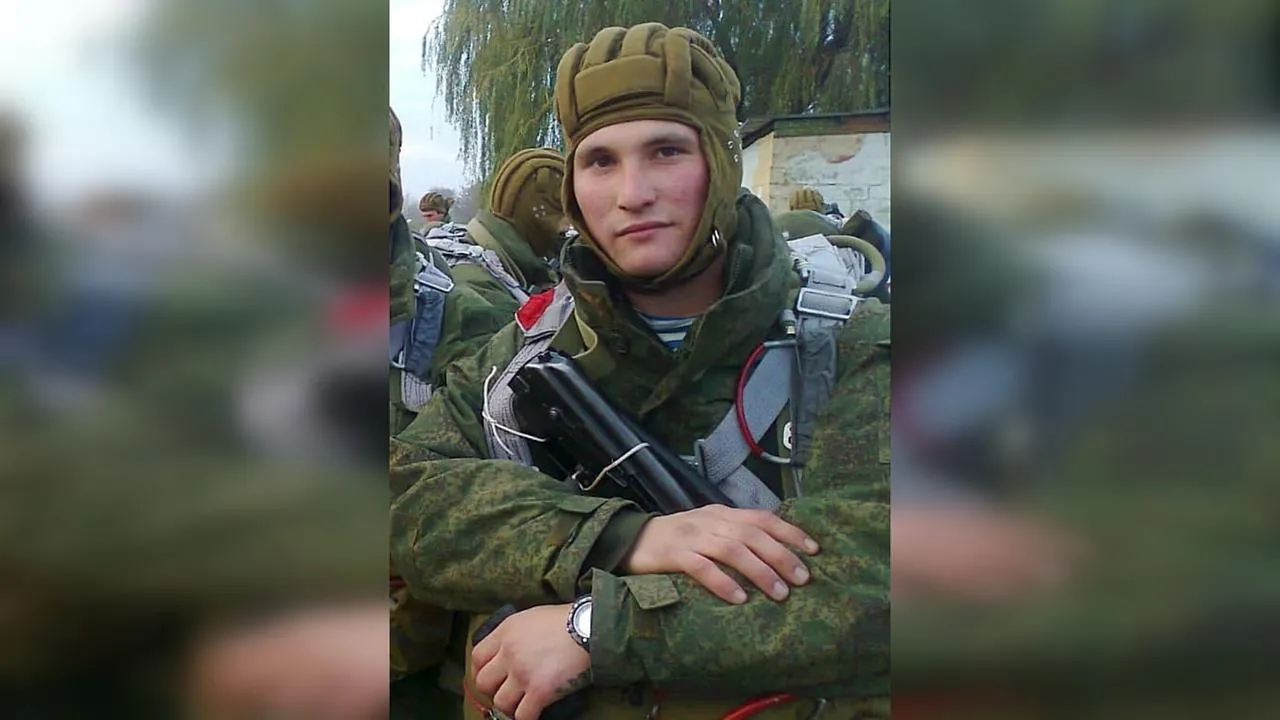 «Проснулся и положил всех из автомата»: боец погиб в первый день СВО