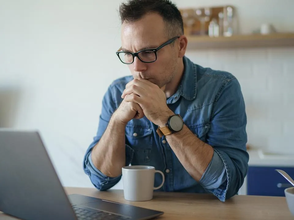 Microsoft убивает Windows 10 — стоит ли экстренно обновлять «операционку»?