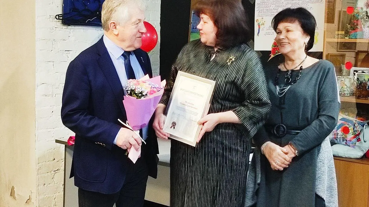 Нежный праздник сильных духом: в Химках чествовали «серебряных» активисток