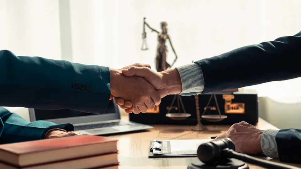 Фото: istockphoto.com/ArLawKa AungTun