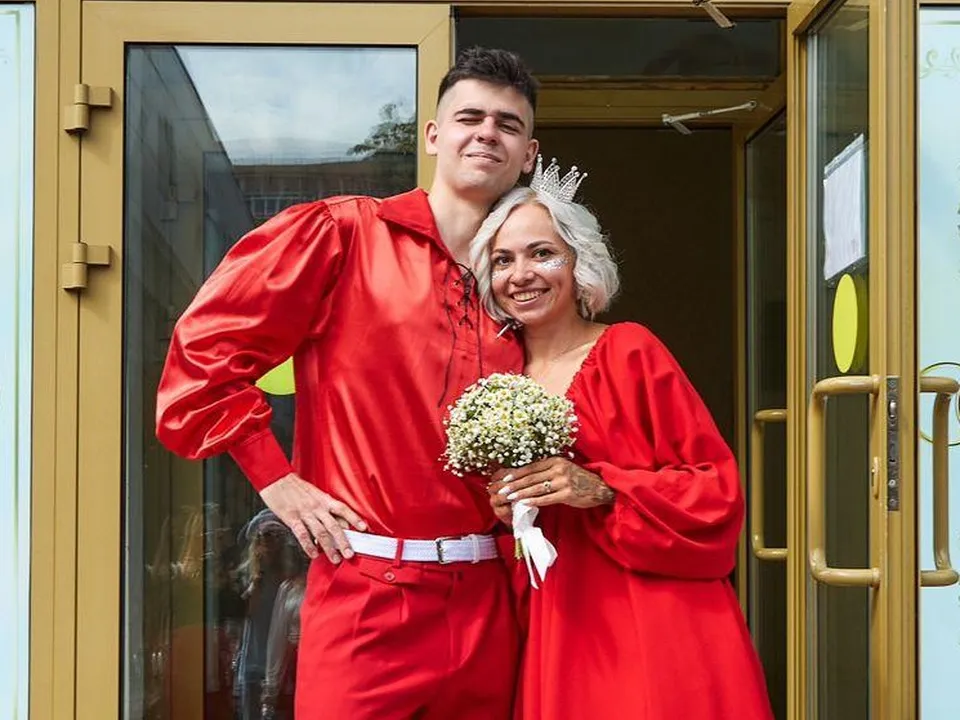 Фото: депутаты Леонид и Алена&nbsp;