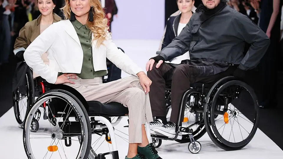 Фото: Международный конкурс дизайна адаптивной одежды «На крыльях»