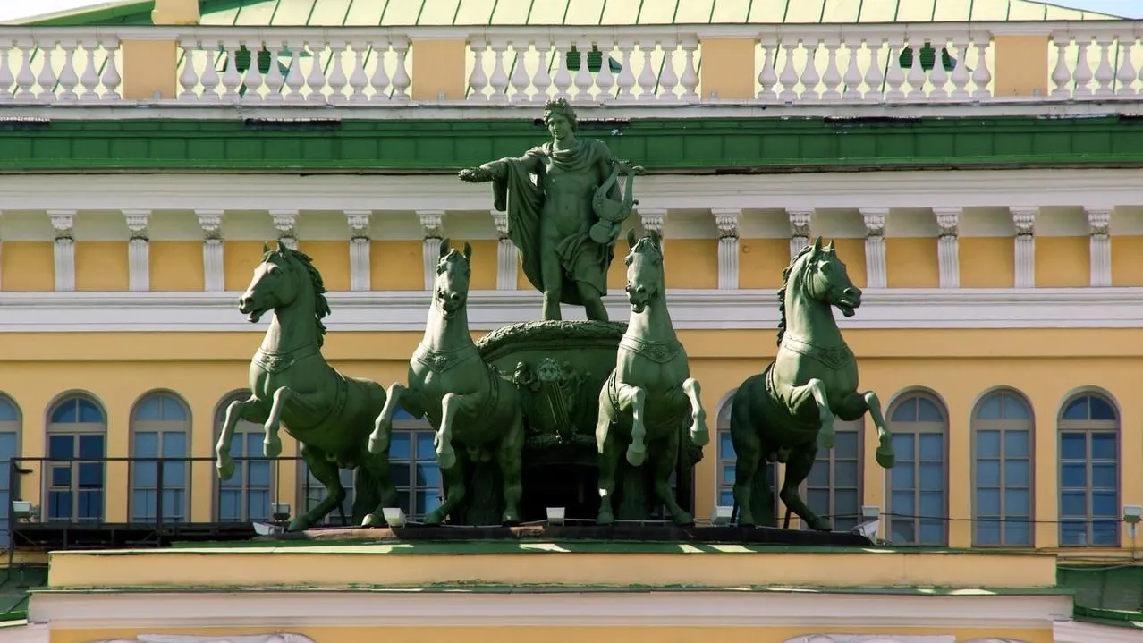 Экс-солистка Мариинского театра Максакова может получить срок за поддержку ВСУ