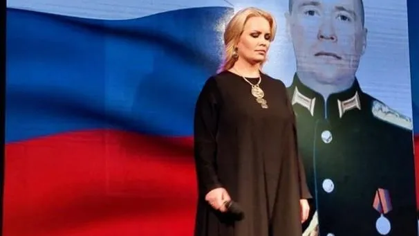 Из архива артистки