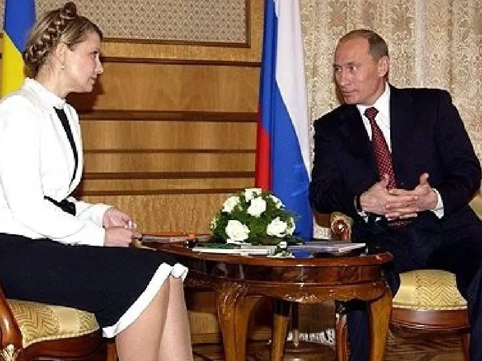 Стальной стержень Тимошенко или ситуативный натиск Зеленского: кто выиграет в бодании валунов на Украине