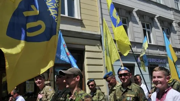 Эксперт: декоммунизация ВСУ не получит массовой поддержки