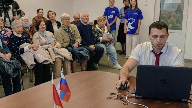 В Щелкове провели занятия по компьютерной грамотности для пенсионеров