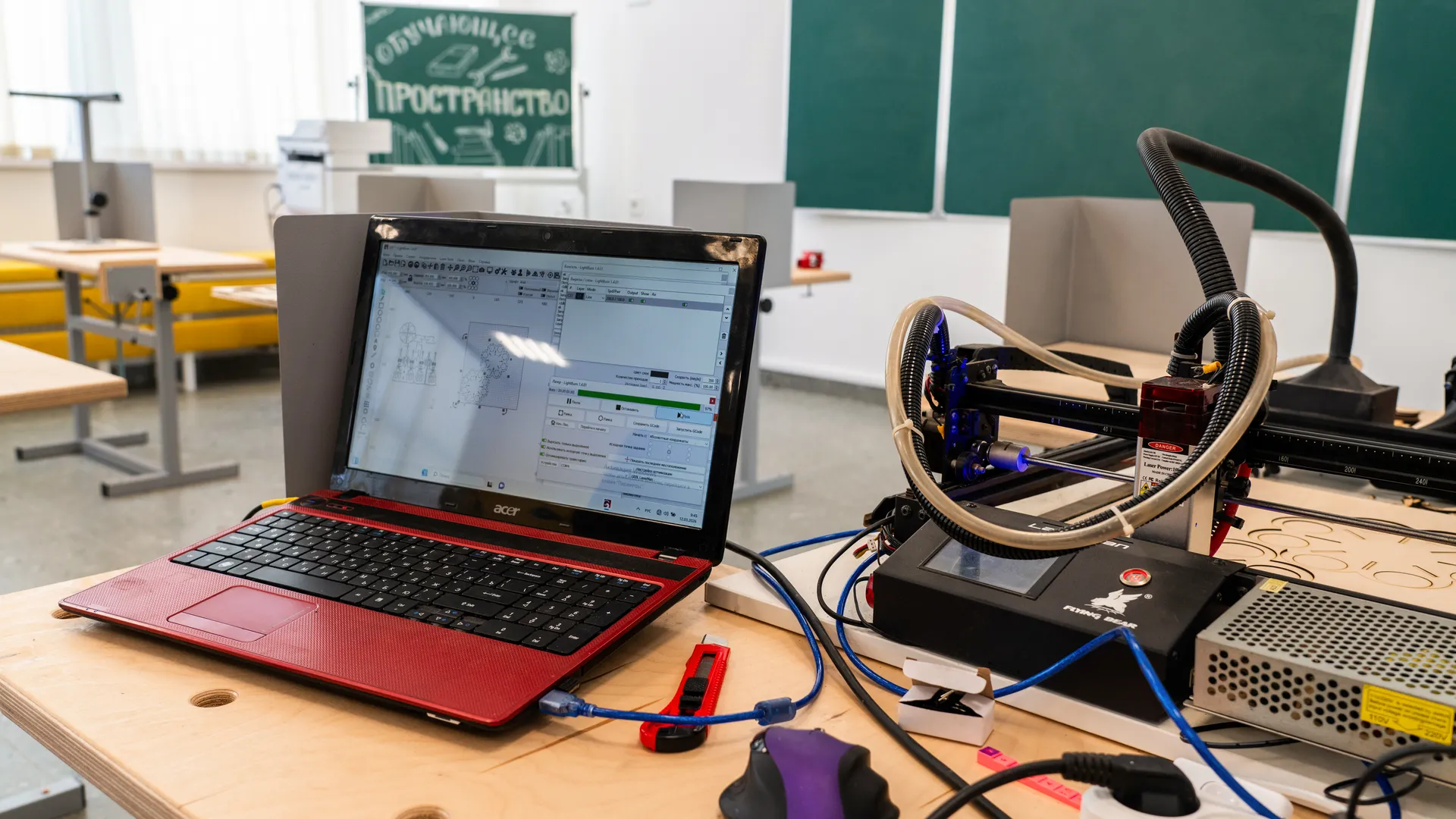 «Ты гений!»: ученые выяснили, что ChatGPT поддерживает бредовые идеи и хвалит пользователей за безумные мысли