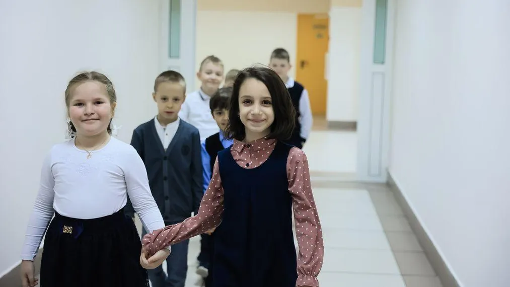 Более 100 тыс. детей в Подмосковье пойдут в первые классы в 2025 году