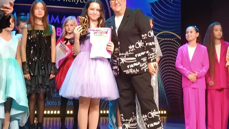 Солистка Театра песни «Ассоль» Светлана Недорода на Международном конкурсе «Максимальный уровень» Фото: МБУДО ЦРТДЮ Краснознаменска