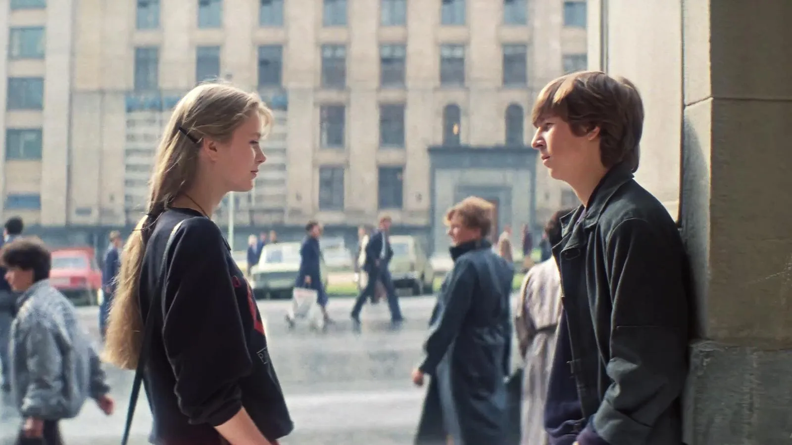 Кадр из х/ф «Курьер», 1986 год