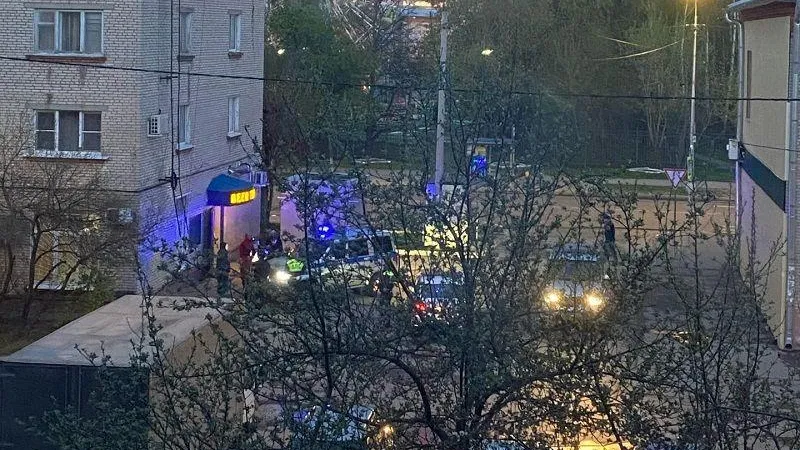 Покупатели магазина разливного пива не дают спать жителям Серпухова