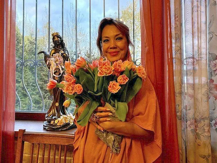 Азиза рассказала, готова ли она стать новой Пугачевой 