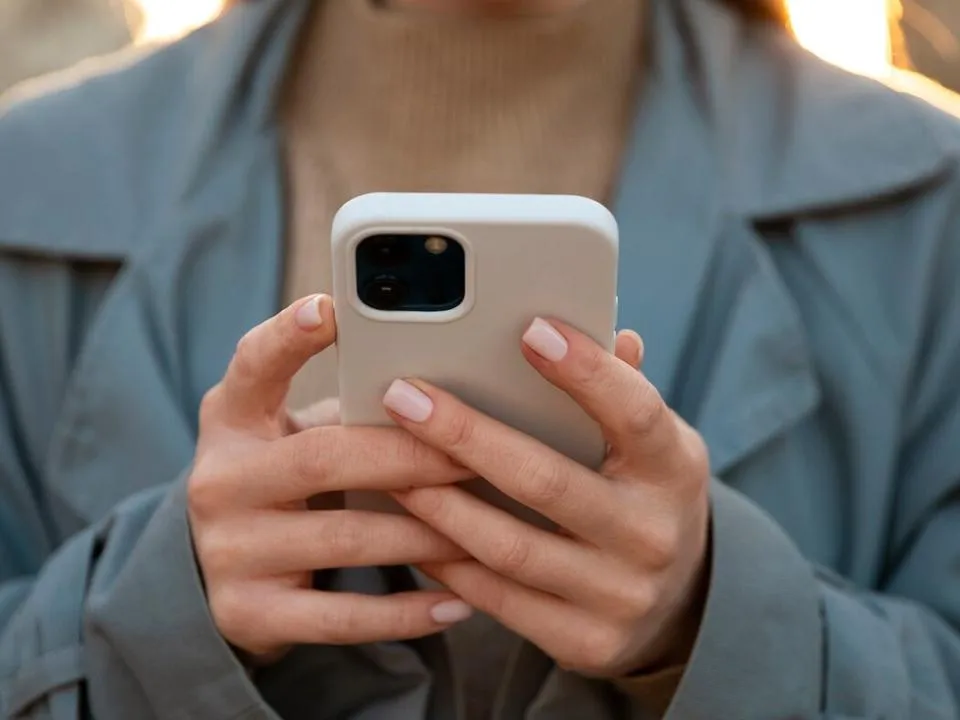 Apple выпустила iOS 18.3: что появилось нового и стоит ли устанавливать