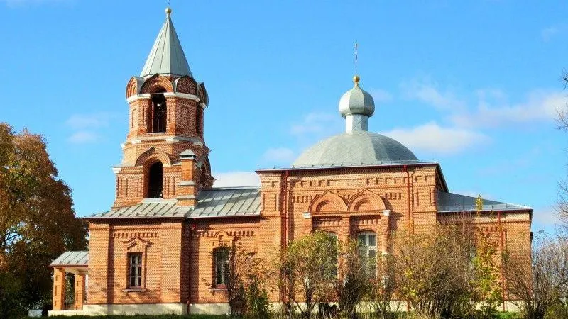 Никольская церковь в селе Верхнее Маслово