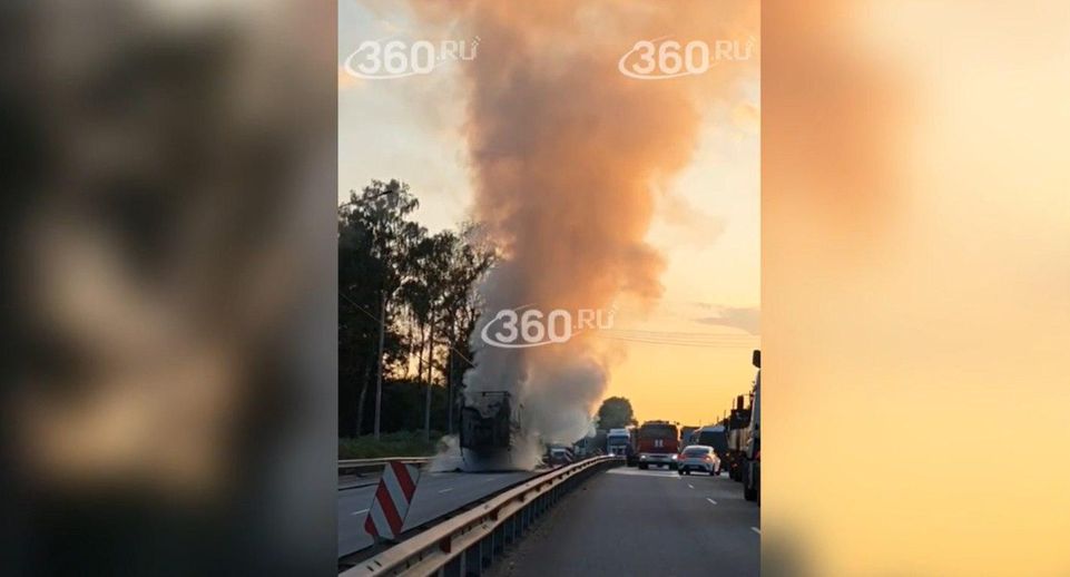 На Московском малом кольце загорелась «Газель»