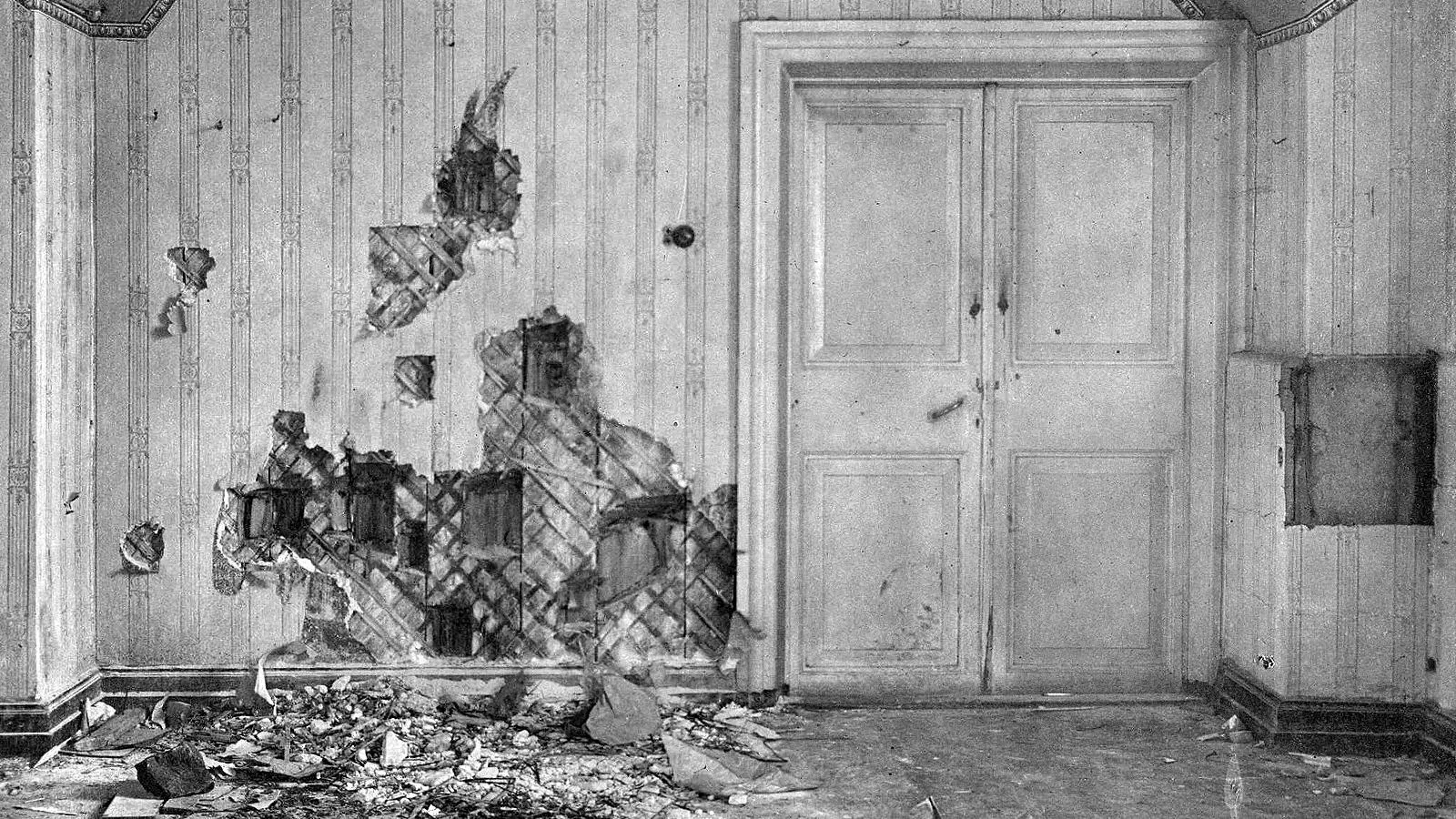 Подвал Ипатьевского дома после расстрела царской семьи, 1918 год