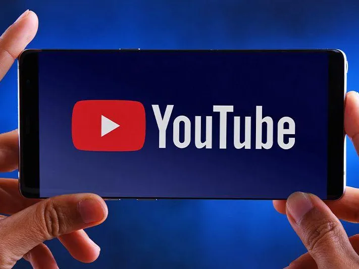 Глава Минцифры: YouTube в России не закроют. Но что говорят эксперты?