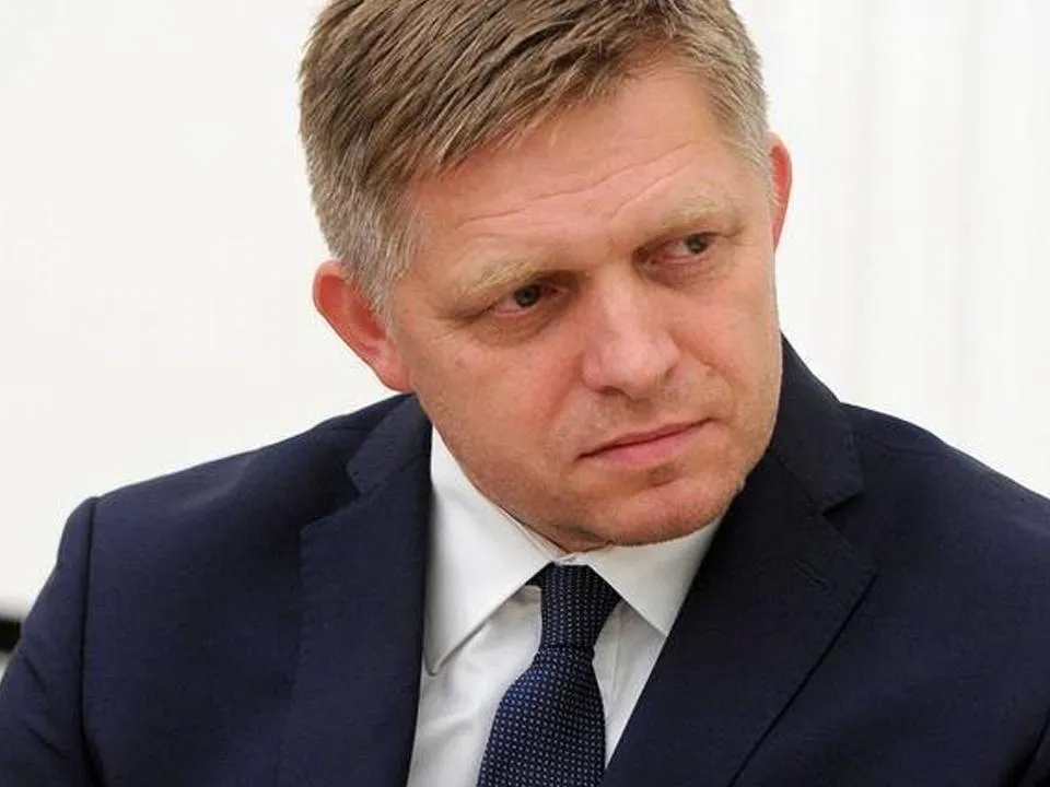 Еще один нож в спину: Словакия одобрит 18-й пакет санкции Евросоюза против РФ