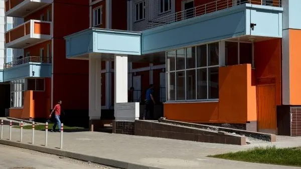 Около 150 подъездов адаптируют в Люберцах для инвалидов