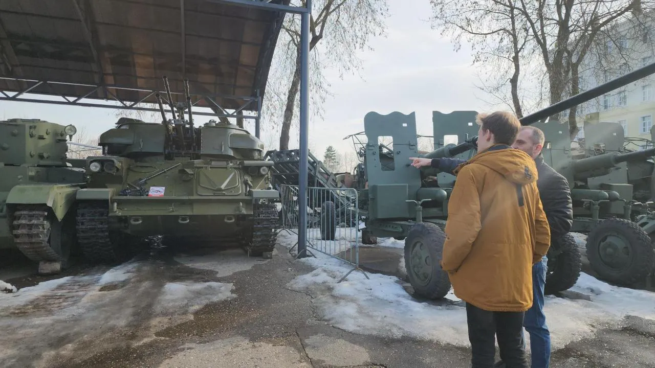 REGIONS/Кристина Ларина